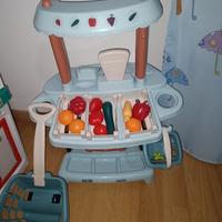 banco della frutta e tagliaerba 