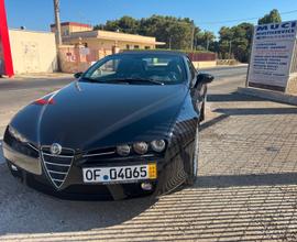 Alfa Romeo Spider 1750 TBi