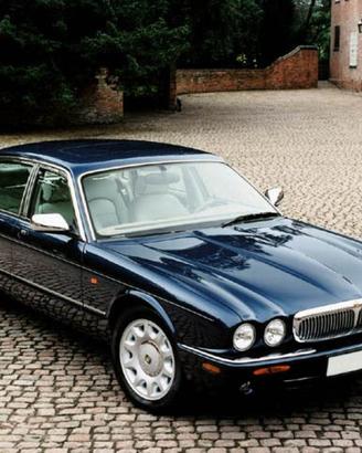 JAGUAR XJ 4.0 V8 Sovereign ASI CRS