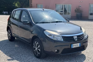 Dacia Sandero 1.4 8V GPL Lauréate