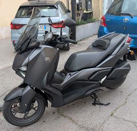 Yamaha XMAX 300 (2023)  - GARANZIA UFFICIALE 2028