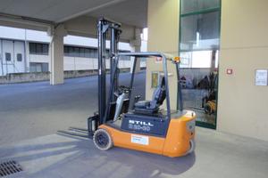 Muletto sollevatore elettrico marca still r20-20