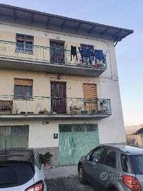 Immobile in asta di 196 m² con 3 locali e box auto