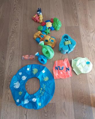 Giochi mare, braccioli, salvagente, tavoletta nuot