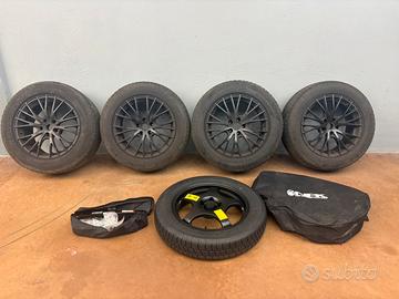 CERCHI PORSCHE MACAN