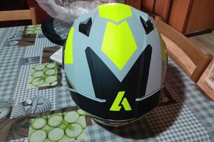 Casco integrale Airoh Valor tg. XS