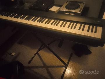 Pianoforte Roland f30 (come nuovo)