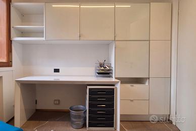 Mobile a L bianco + scrivania bianca laccata