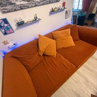 Divano grande per salone