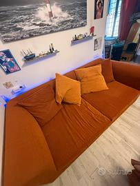 Divano grande per salone