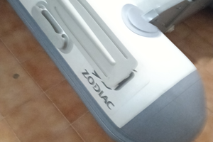 Zodiac cadet 310 del 2023 con motore