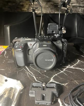 Blackmagic 6k + cage e cavi
