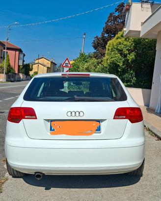 Audi A3 8p sportback 1600 benzina