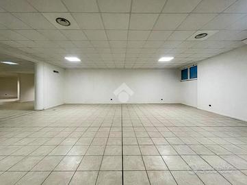 UFFICIO A PADENGHE SUL GARDA