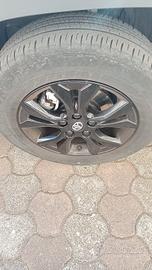 Cerchi in lega Toyota Yaris Cross + Pneumatici