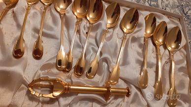 servizio-di-12-cucchiaini