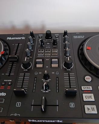 Numark Mixtrack Platinum FX+ accessori 