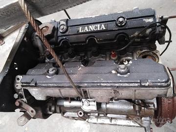 Motore lancia delta integrale 8 valvole