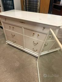 Cassettiere bianca con specchio  S 3487