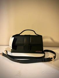 Borsa Jacquemus Le Grand Bambino