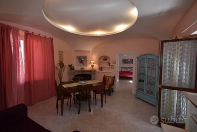 Stazzo indipendente 300 mt dal mare