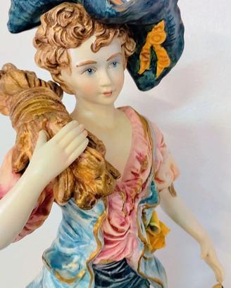 Statua il fruttivendolo porcellana di Capodimonte.