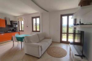 ABBADIA; appartamento con fotovoltaico, Garage, e