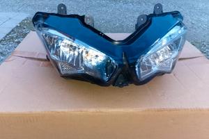 fanale anteriore kavasaki versis 650 2023