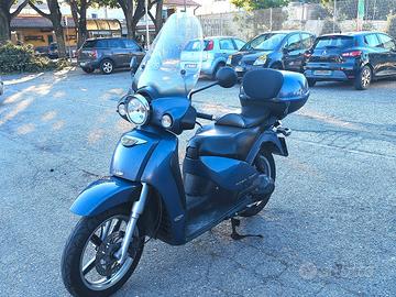 Aprilia Scarabeo GT 250