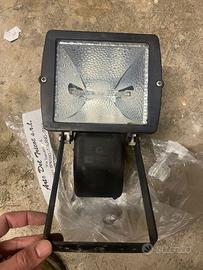 5 Faretti Disano proiettori lampade