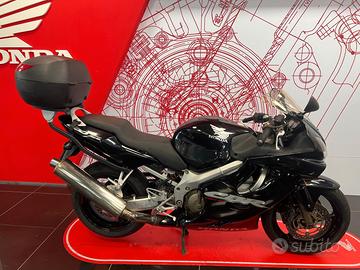 Honda CBR 600 F 2004