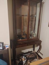 Vetrina / fuciliera  o porta oggetti da collezione