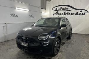 FIAT 600 Hybrid 100 CV DCT MHEV La Prima DA ...