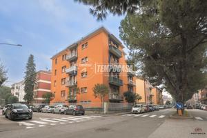 TRILOCALE COMPETAMENTE RISTRUTTURATO - CENTRO SAN