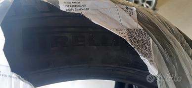 gomme PIRELLI 235/50 R19 XL