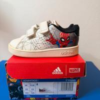 Adidas con strappi Spider Man