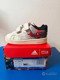 Adidas con strappi Spider Man