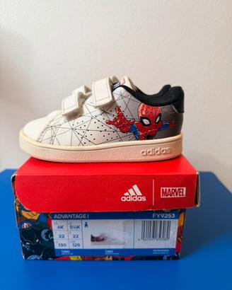 Adidas con strappi Spider Man