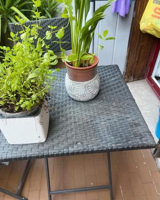 Tavolino da balcone + 2 sedie