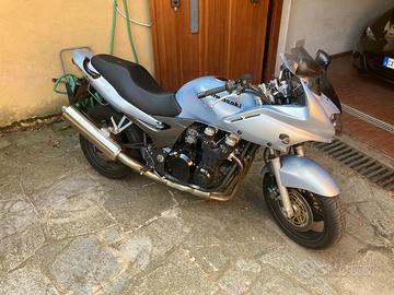 Kawasaki ZR 7 - 2004