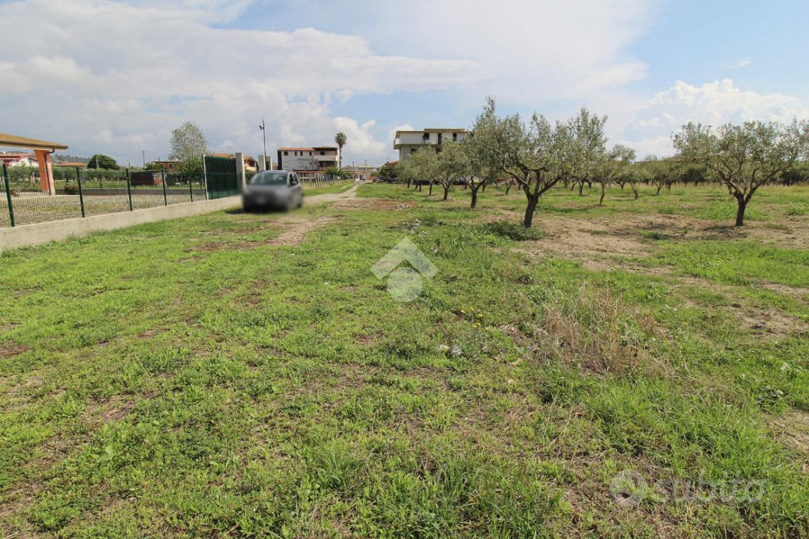 TER. RESIDENZIALE A BOTRICELLO - Vista 3