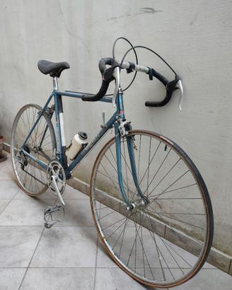 Bicicletta da corsa legnano