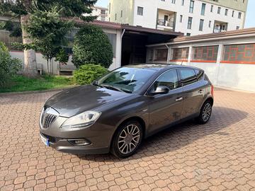 Lancia Delta 1.6 MJT DPF S Oro