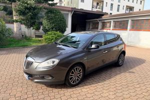 Lancia Delta 1.6 MJT DPF S Oro
