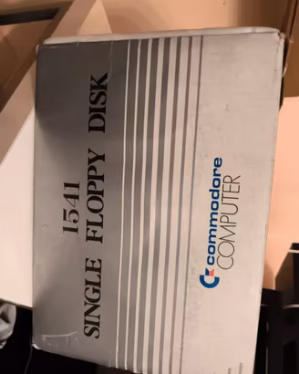 lettore floppy commodore
