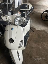 Vespa 150 lx
