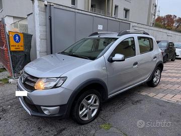 DACIA Sandero Stepway BENZINA EURO 5 !!!