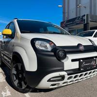 Fiat Pandina CROSS 1.0 FireFly S&S Hybrid 70CV