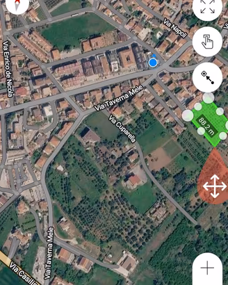 due terreni edificabili