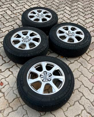 Cerchi e pneumatici originali Audi Q5 235/65 R17